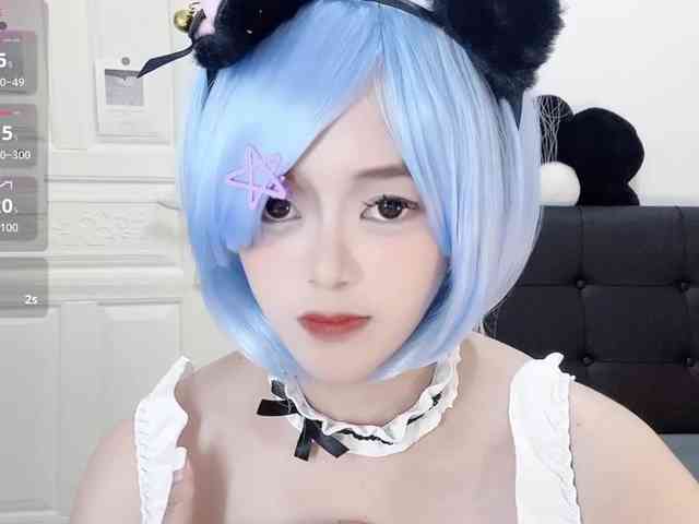 QQQ78879 webcam