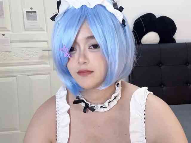 QQQ78879 webcam