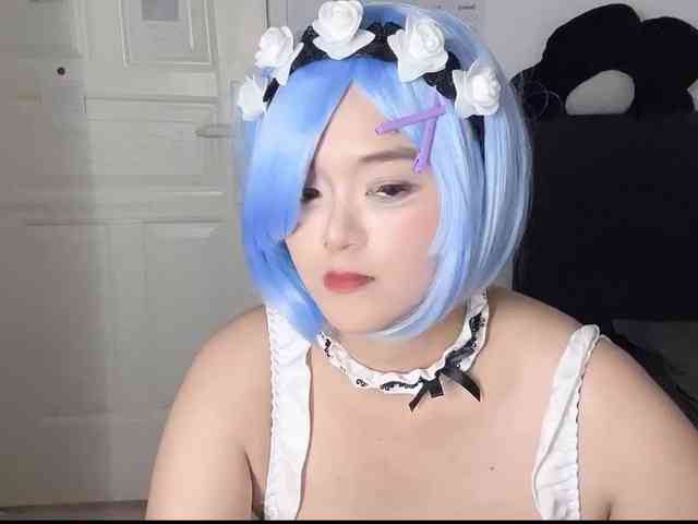 QQQ78879 webcam