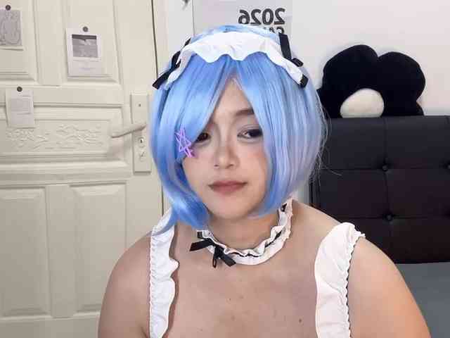QQQ78879 webcam