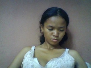 Laynah1a's Live Webcam