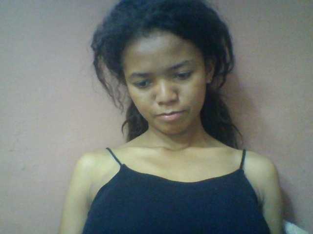 Laynah1a live webcam show