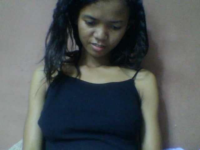 Laynah1a live cam on BongaCams