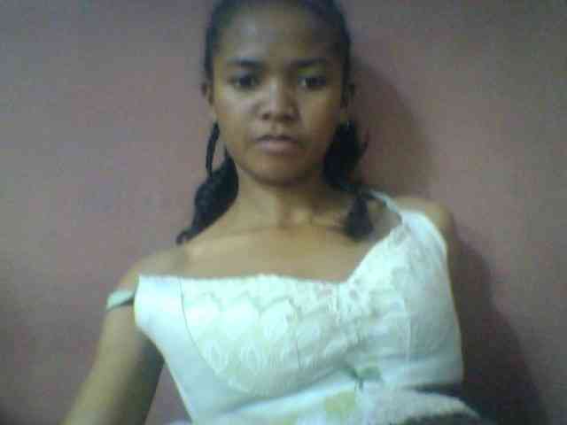 Laynah1a webcam