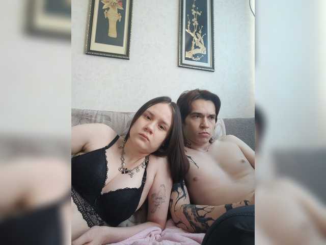 murmurmeow666 live cam on BongaCams