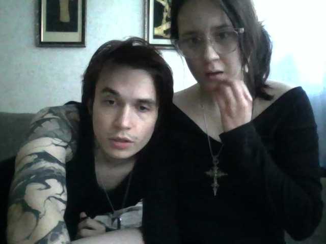 murmurmeow666 live cam on BongaCams