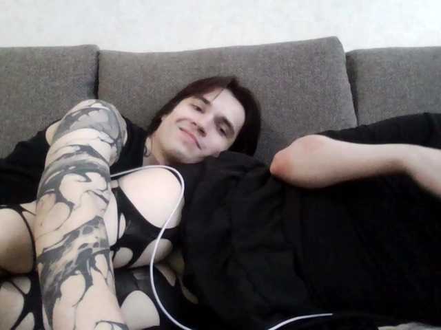 murmurmeow666 live cam on BongaCams