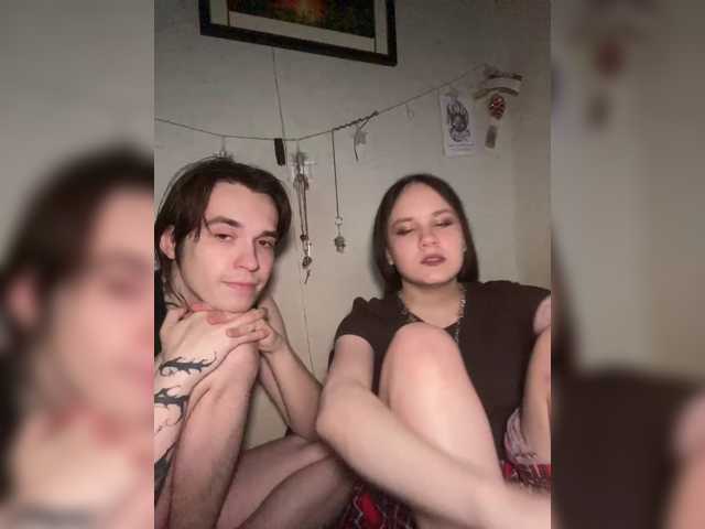 murmurmeow666 live cam on BongaCams