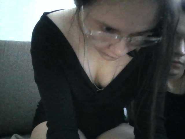 murmurmeow666 live cam on BongaCams