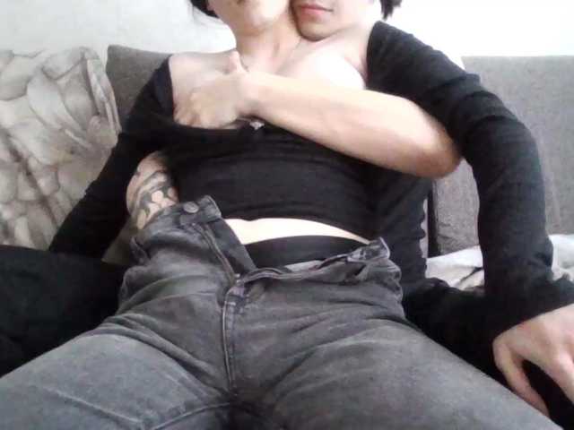murmurmeow666 live cam on BongaCams