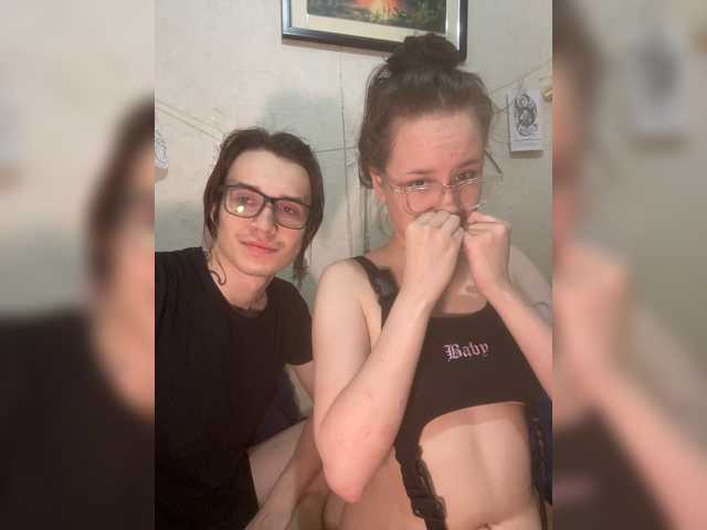murmurmeow666 live cam on BongaCams