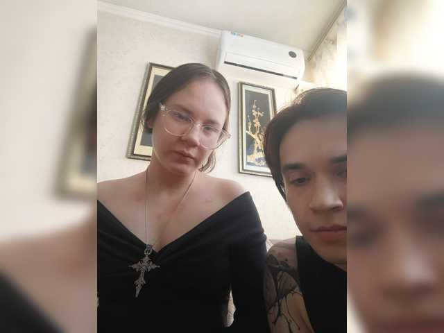 murmurmeow666 live cam on BongaCams