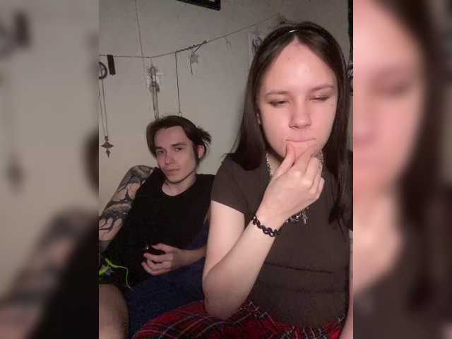 murmurmeow666 live cam on BongaCams
