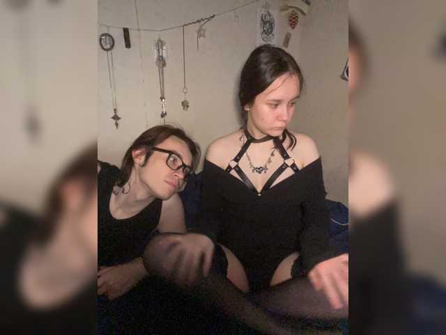 murmurmeow666 live cam on BongaCams