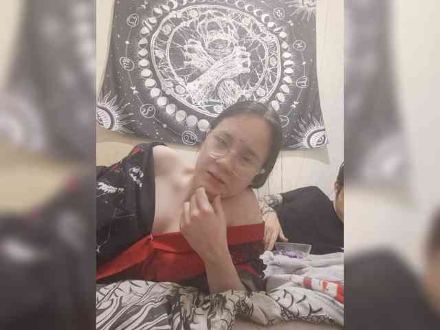 murmurmeow666 webcam