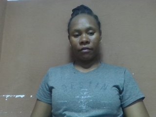 Elynah1a's Live Webcam