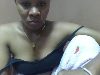 Elynah1a's Live Webcam