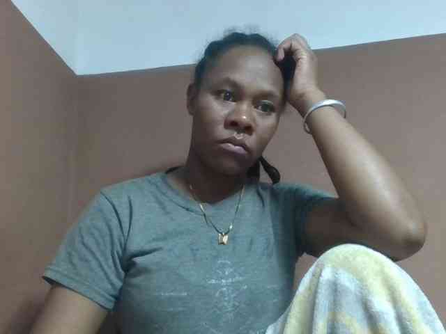 Elynah1a webcam
