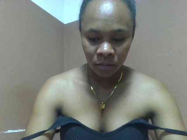Elynah1a webcam