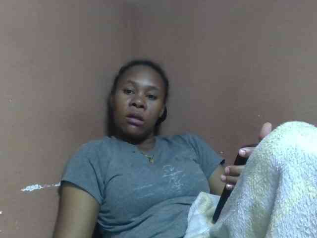 Elynah1a webcam