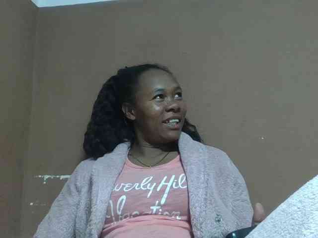 Elynah1a webcam