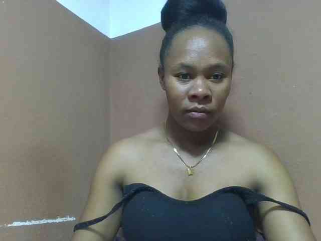 Elynah1a webcam