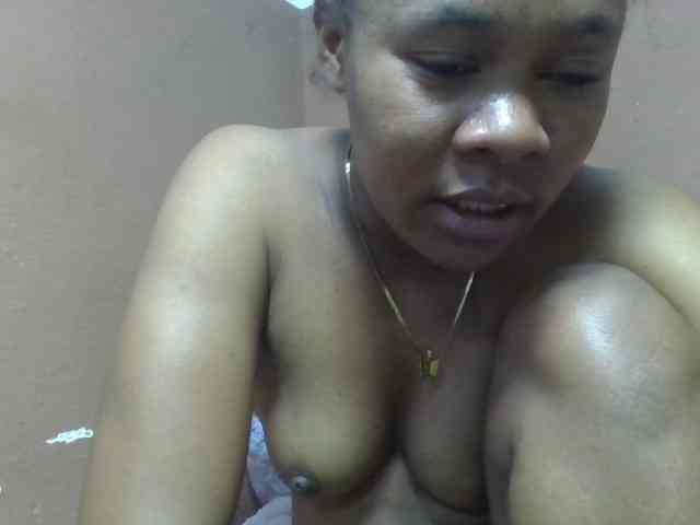 Elynah1a webcam