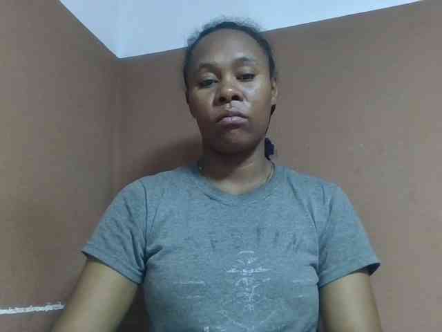 Elynah1a webcam