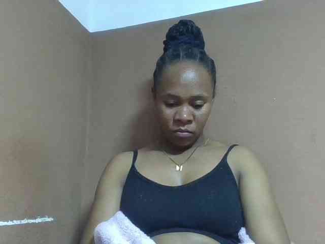 Elynah1a webcam