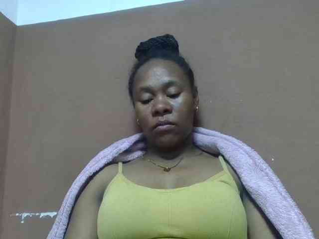 Elynah1a webcam