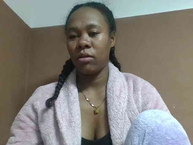 Elynah1a webcam