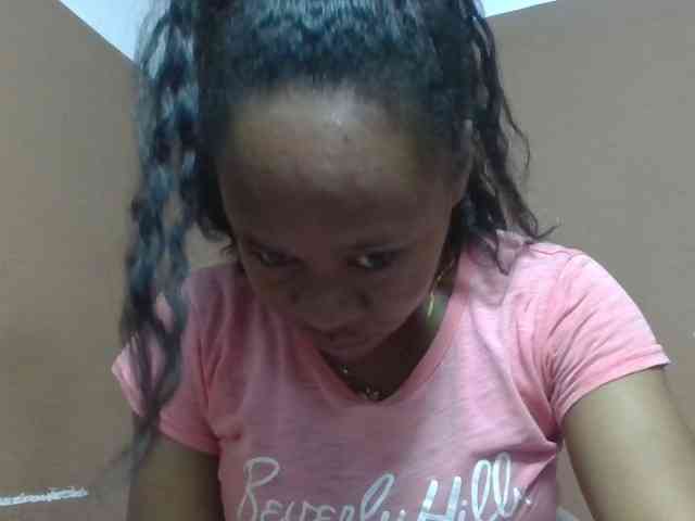 Elynah1a webcam