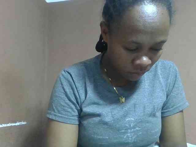 Elynah1a webcam