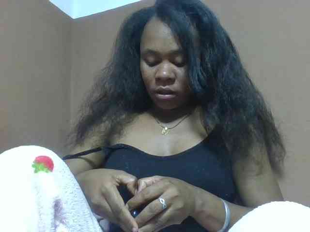 Elynah1a webcam