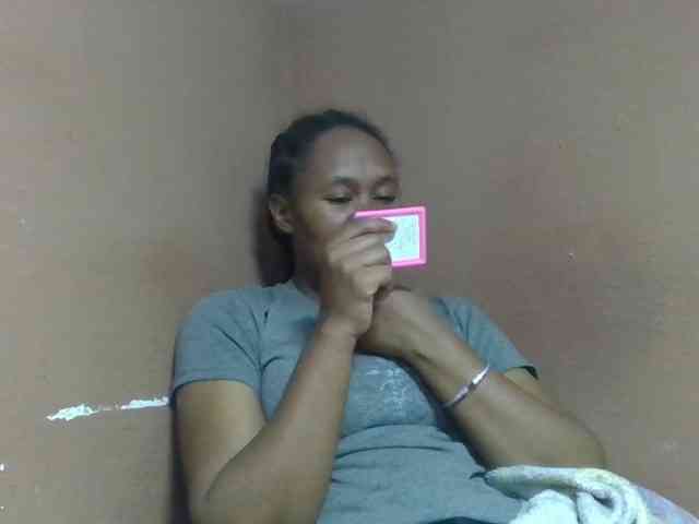 Elynah1a webcam