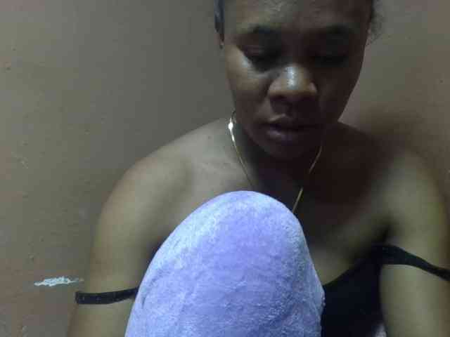 Elynah1a webcam