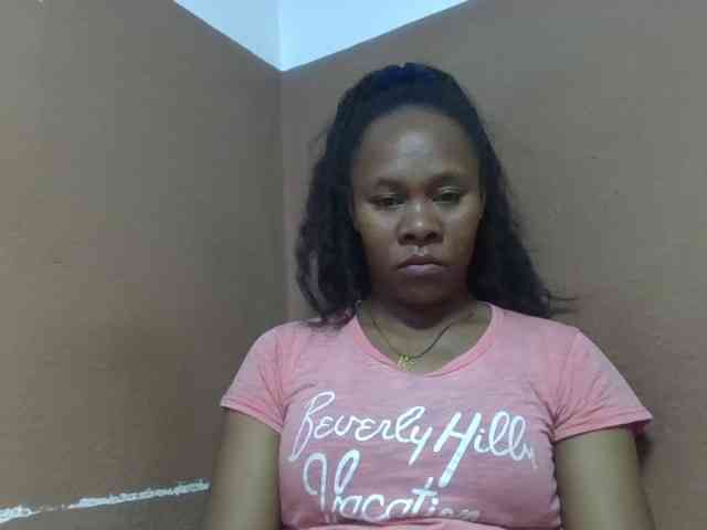 Elynah1a webcam