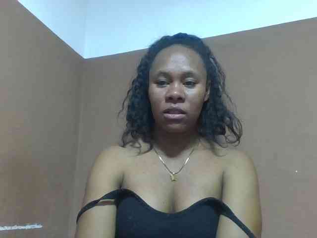 Elynah1a webcam