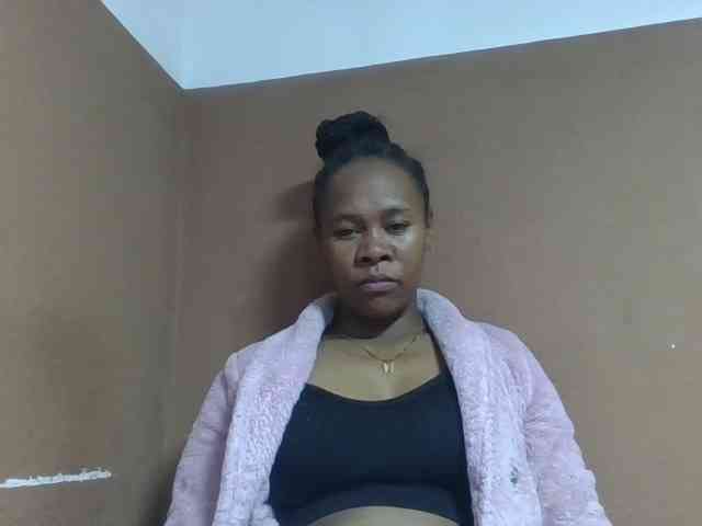 Elynah1a webcam