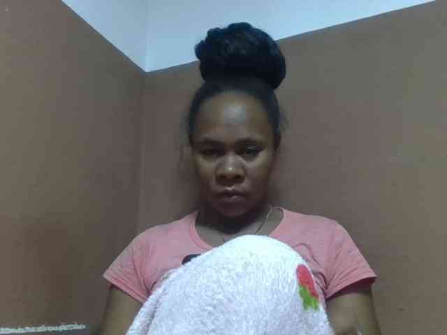 Elynah1a webcam