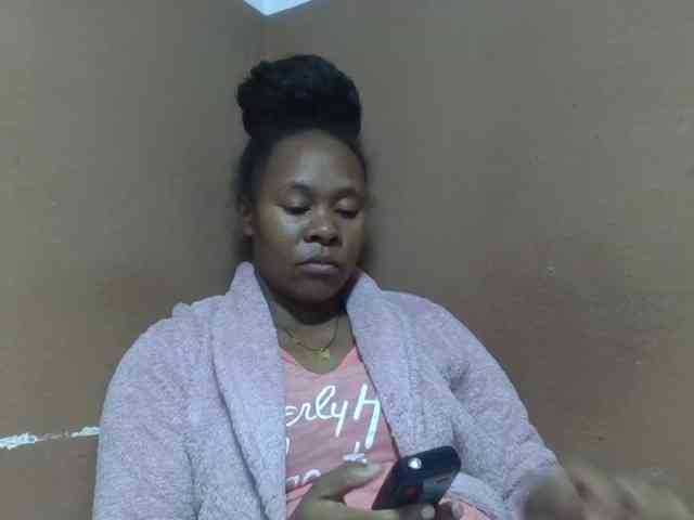 Elynah1a webcam