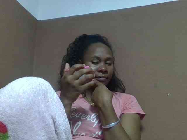 Elynah1a webcam