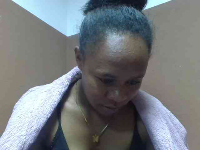 Elynah1a webcam