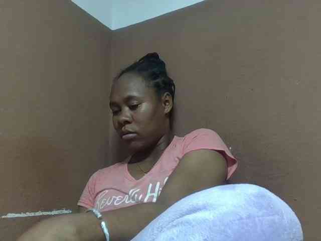 Elynah1a webcam