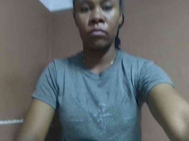 Elynah1a webcam
