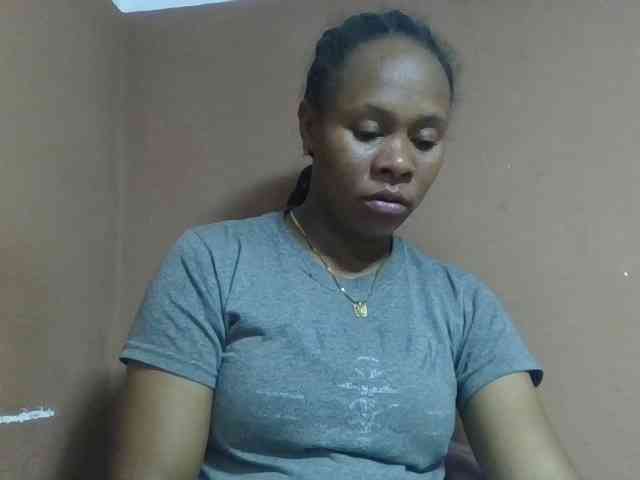 Elynah1a webcam