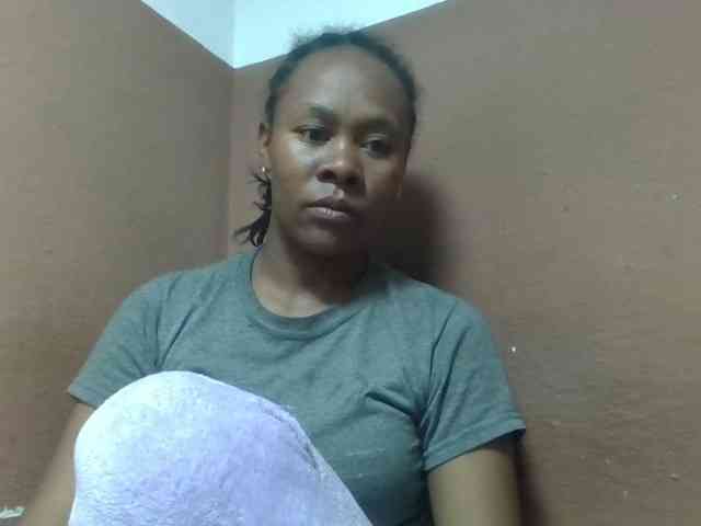 Elynah1a webcam