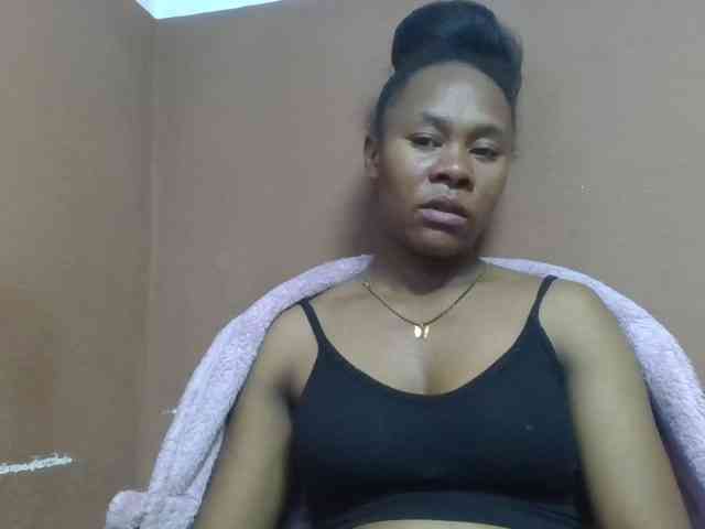 Elynah1a webcam