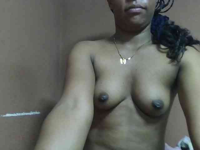 Elynah1a webcam