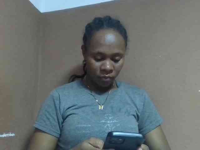 Elynah1a webcam